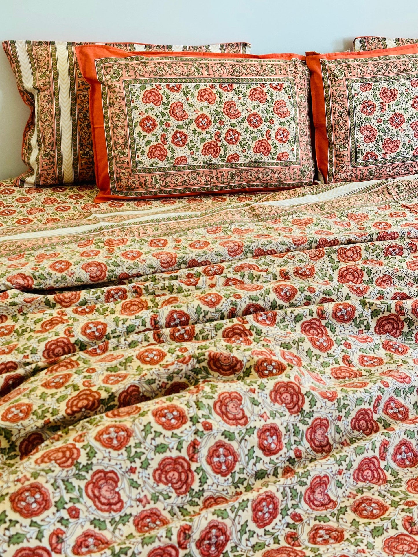 Floral Kaleidoscope Bedsheet Set