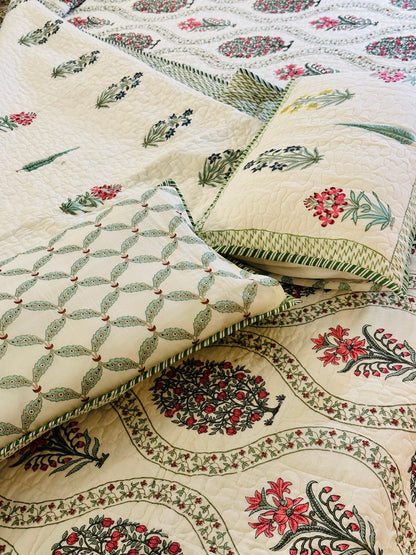 Pomegranate Blossoms Reversible Quilt Set